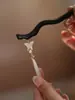 Nuevo Estilo Chino Retro Colgante Largo Rojo Forma de Gota de Agua Diseño de Nicho Mariposa de Alta Calidad Gota de Agua Estilo Nacional Pasador con Borla para Mujeres