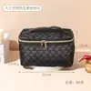 Bolsa de Maquiagem Casual de Tela Preta para Mulheres, Bolsa de Cosméticos de Alta Qualidade e Grande Capacidade, Necessaire Impermeável para Viagem