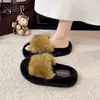 Pantuflas peludas de suela gruesa de moda para mujer, para usar al aire libre en otoño e invierno, nuevo estilo 2026, con forro de felpa, cálidas y fáciles de poner, pantuflas de algodón para uso en casa