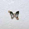 Colgante de Mariposa con Incrustaciones de Zirconia Dorada Recubierta de Cobre 18k Accesorios para Joyería DIY Pulsera Collar Material Hecho a Mano Doble Colgante Oblicuo Tamaño Pequeño