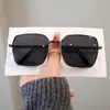 Gafas de Sol Metálicas Cuadradas Grandes de Moda Transfronterizas Gafas de Sol Retro Simples para Mujer Gafas Anti-UV