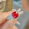 Moda Luz Luxo Elegante Princesa Quadrado Diamante Simulação Rubi Anel Vintage Cinto de Algodão Esmeralda Simples All-match Anel Feminino