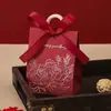 Caja de dulces estilo ins para boda caja blanda para personas con discapacidad fiesta ojos cerrados en la mesa dulces caja de regalo pequeña en stock barata para vender