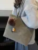 Bolsa retro grande de camurça para mulheres 2026 nova bolsa de ombro única casual para outono e inverno Bolsa tote estilo coreano para o dia a dia