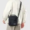 Bolsa Nueva para Hombre Otoño/Invierno 2026 Bolso de Hombro Único Bolso Cruzado de Gran Capacidad Impermeable de Tela Oxford Bolso Cruzado Conveniente para Viajes al Aire Libre