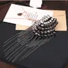 Corea del Sur personalidad remache tridimensional europeo y americano discoteca vintage remache broche punk cono puntiagudo remache borla charretera