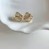 Nuevos Pendientes Cuadrados Geométricos de Color Champagne Degradado de Lujo Ligero de Gama Alta para Mujer Diseño de Nicho Pendientes Versátiles Pendientes
