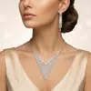 Accesorios de Moda Europeos y Americanos Populares Transfronterizos, Joyería para Cuello y Orejas con Borlas Tachonadas de Diamantes de Diseño de Nicho, Set de Collares de Alta Gama