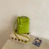 Bolso de diseño de nicho de alta calidad transfronterizo, nuevo bolso simple para teléfono móvil de mujer primavera 2026, bolso cruzado para el hombro y debajo del brazo