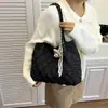 Nueva Colección Otoño/Invierno 2026: Bolso de Hombro Bordado de Cuadros de Gran Capacidad para Mujer, Bolso Tote Versátil para el Trabajo con Outfits de Algodón