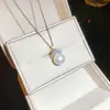 Collar Cuadrado de Perlas Incrustado con Diamantes de Zirconia de Doble Capa, Cadena para Clavícula Versátil Estilo Palacio Retro, Collar de Lujo Ligero y de Alta Gama para Mujer