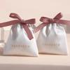 Nueva Bolsa de Tela de Terciopelo Blanca de Doble Cara Joyería Empaque de Alta Calidad Lápiz Labial Perfume Barra de Belleza Bolsa con Lazo