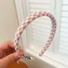 2026 Nuevo Estilo Diadema de Mujer Plisada de Ala Ancha Sensación de Alta Gama Cubre la Parte Superior del Cráneo Hace que la Cara se Vea Más Pequeña Cubre la Raya del Cabello Pinza para el Cabello Accesorio para el Cabello