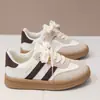 Atacado, sapatos baixos infantis de primavera novos, sapatos casuais com cadarços, estilo clássico para meninos, sapatos de escola primária