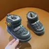 Botas de nieve para niños invierno nuevo estilo niños impermeables engrosadas zapatos de algodón para bebé suela suave niñas más terciopelo cálidas botas de algodón para niños