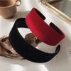 Diadema retro francesa flocado de ala ancha femenina estilo coreano otoño e invierno para salir diadema para presionar el cabello temperamento horquilla accesorios para el cabello femenino venta al por mayor