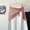 Pañuelo Cuadrado Grande de Retazos Florales con Tacto de Algodón y Lino, Pañuelo Triangular para Mujer, Se puede usar en capas como cobertura de cadera, Accesorio de Cintura de Alta Gama, Pañuelo de Seda, Chal