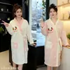 Roupão vestível outono e inverno estilo casal absorvente sem bolinhas casa confortável estilo longo banho estação outono e inverno pijama bordado