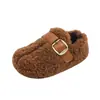 Sapatos de Algodão com Forro de Lã Infantil Casco de Porco Ins 2026 Outono e Inverno Novo Estilo Coreano Fofos para Meninas Slip-On Sapatos Peludos