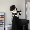 Sombrero de copa francés de lana para mujer Otoño e Invierno 2023 Nuevo Sombrero plano de socialité británica Sombrero de fieltro retro de ala plana estilo Hepburn