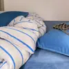 Juego de Cama Cálido, Elegante, Moderno y Creativo de Terciopelo de Leche a Rayas de Cuatro Piezas para Otoño e Invierno, Ropa de Cama Cálida de Coral Fleece Textiles para el Hogar 2