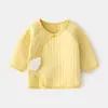 Roupa Íntima para Recém-Nascido Algodão Quente Sem Costura Costas Meio Abertas Asas Lua Cheia Roupa de Monge Top de Bebê