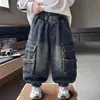 Jeans modernos y geniales para niños para primavera y otoño, pantalones jogger para niños, nuevo estilo 2026, pantalones cargo casuales para niños pequeños