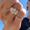 Anillo de plata de ley S925 con zircón ovalado para mujer, diseño de nicho, banda fina con incrustaciones de diamantes, apilable, anillo abierto ajustable para el dedo índice, producto nuevo