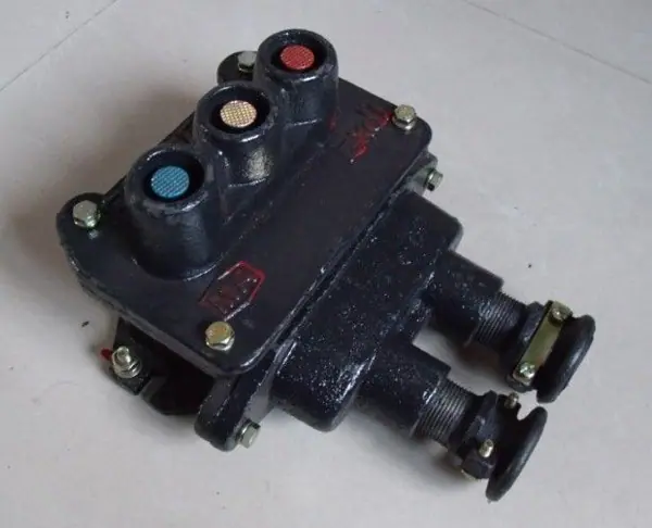 BZA矿用隔爆型控制按钮1.jpg