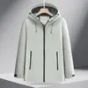 Cortavientos con Capucha para Primavera y Otoño Estampado Personalizado con Logo Ropa de Trabajo para Hombres y Mujeres Chaqueta de Montañismo Impermeable Transpirable a Prueba de Viento para Exteriores