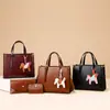 Bolso de Negocios Nuevo Transfronterizo para Mujer 2026, Set de Tres Piezas con Colgante de Caballo Pequeño, Bolso de Hombro Cruzado de Gran Capacidad para Viajes Diarios