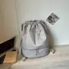 2026 Nova Moda Estilo Coreano Versátil Casual Estilo Simples Mochila Grande Capacidade Separação Úmido e Seco Mochila de Nicho