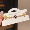 Estilo Lujo Ligero Flor de Nácar Calada de Circonita Pulsera Deslizante Estilo Palacio Retro Versátil Nicho Joyería de Alta Gama