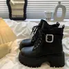 Botas Martin Estilo Británico de Suela Gruesa para Mujer 2026 Nuevas Botines Cortos Otoño/Invierno para Mujeres Petitas Negro con Cordones