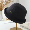Sombrero de Pescador Japonés con Ala Enrollada para Mujer Moda Otoño Invierno Casual Delgazante para la Cara Sombrero Cubeta Color Sólido Simple Cálido