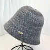 Novo Estilo Chapéu de Pescador Celebratório de Rede Feminino Outono e Inverno Sentido de Alto Padrão Chapéu de Balde Quente de Tricô Cobertura Facial Lisa Chapéu de Bacia para Rosto Pequeno