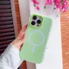 Funda de Teléfono Magnética de Gel con Orejas de Gato para Cintura Delgada Adecuada para Apple 17Promax Moderna 16 Dopamina 13/14