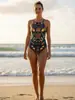 Traje de baño de una pieza para mujer, modelo nuevo 2026, estilo europeo y americano conservador, deportivo, que disimula el abdomen, corte ajustado, con estampado de Amazon