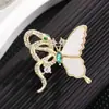 Broche Decorativo de Animal Novo Estilo Chinês Ano do Cobra do Zodíaco Corsage de Temperamento Acessórios de Liga Metálica Venda Direta da Fábrica Atacado
