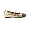 Sapatos Mary Jane retrô estilo francês com padrão de camélia e diamantes para mulheres, primavera de 2026, sapatilhas rasas confortáveis e chiques