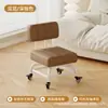 Taburete pequeño de rueda universal sala de estar ruedas taburete bajo silla de apoyo para caminar para niños baño de pies taburete redondo ruedas elevables moderno minimalista