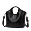 Bolsa cesta de couro macio retrô para mulheres, nova coleção outono/inverno 2026, bolsa balde versátil, transversal, para o trabalho e bolsa de mão, em estoque