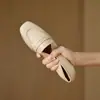 Versão em Pele de Ovelha ~ Novo Estilo 2025 Sapatos Rasos de Calçar Fácil e Preguiçosos para Mulheres, Mocassins Planos, Sapatos Pequenos de Couro, Mocassins