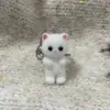 Pingente de Flocagem Gato Tridimensional Fofo Pingente de Chaveiro DIY Artesanal Acessórios de Carro Pingente de Chaveiro