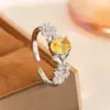 Anel Folha de Zircônia Roxa Vintage Estilo Francês, Artesanato de Microincrustação de Luxo Leve de Nicho, Acessório Suave e Elegante que Realça o Tom da Pele