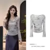 Camiseta de Malla Estampada Estilo Retro Francés Suave con Mangas Largas y Cuello Oscilante para Mujer 2025 Nuevo Estilo de Verano Hermosa Camiseta Ajustada para Debajo