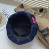 Boina Jeans em Formato de Coração para Mulheres, Versão Coreana para Primavera e Verão, Boina Versátil que Afina o Rosto, Chapéu Estilo Japonês para Cabeça Grande