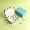 Cajas de joyería personalizadas en lotes pequeños, cajas de empaque para anillos, pendientes y pulseras personalizadas con un toque de alta gama e impresión de logotipo