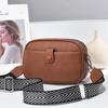 [Bolso de mujer Daifa] Bolso pequeño suave de tres capas, bolso de mujer 2024, nuevo bolso bandolera con correa ancha, bolso de hombro sencillo