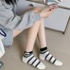 Calcetines de Barco de Doble Aguja para Mujer Primavera y Verano Nuevos Lindo Etiqueta de Tela de Oso Calcetines Cortos de Corte Bajo para Mujer Calcetines a Rayas de Moda para Niña